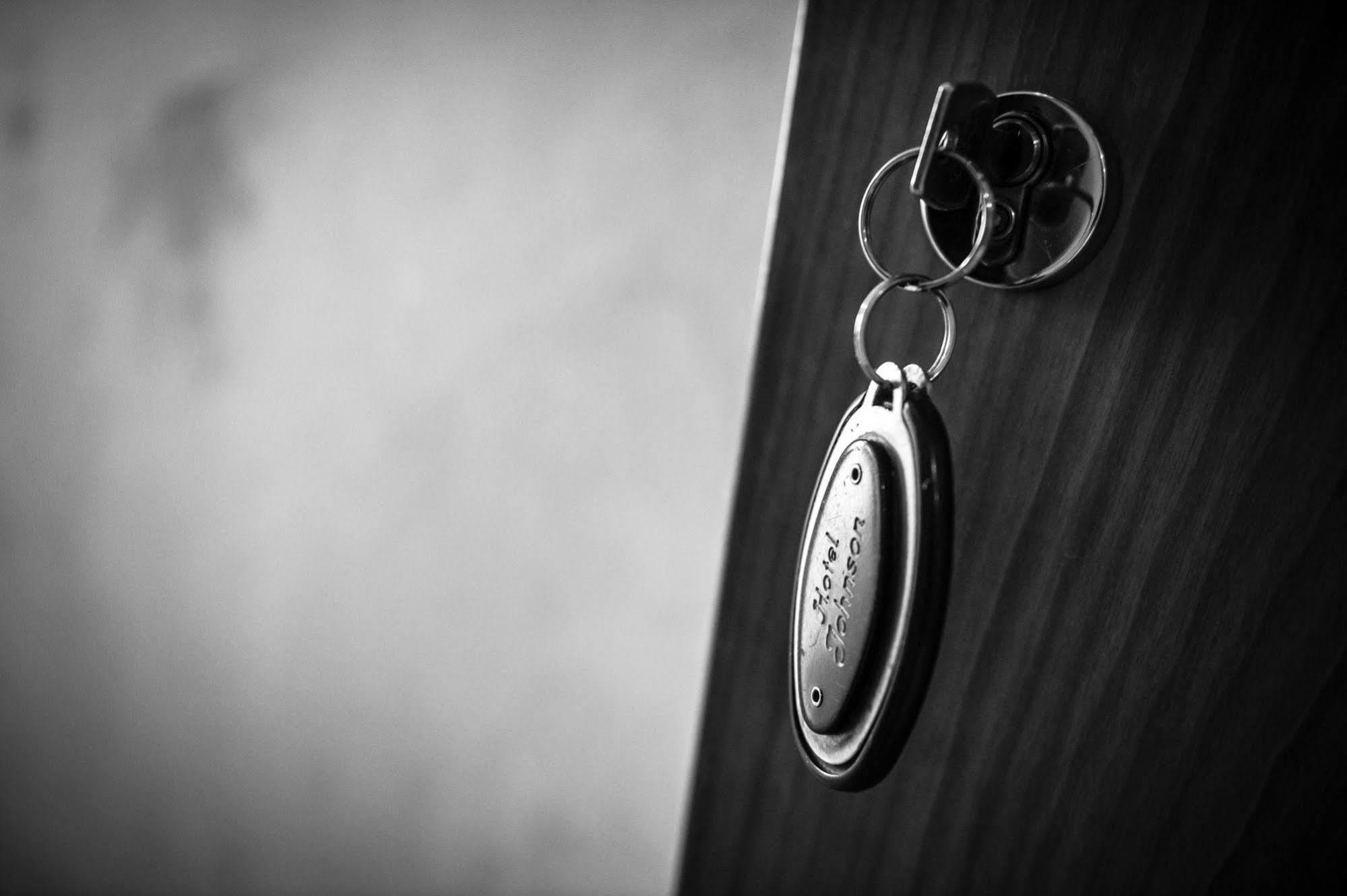 Hotel Johnson Peschiera del Garda Bagian luar foto
